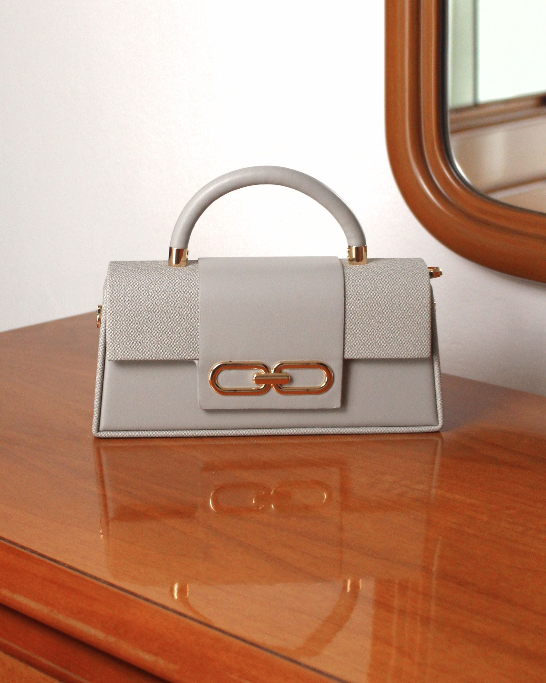 Borsa Reina